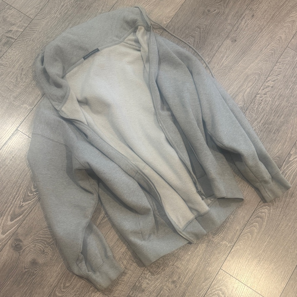 Brandy Melville Gray Zip-Up Hoodie